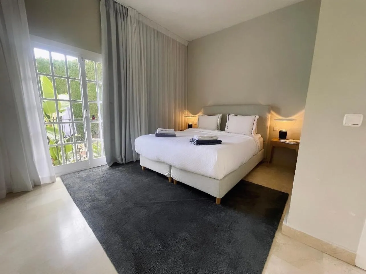 4 Bedroom Villa In Top Location - Heated Pool Marbella