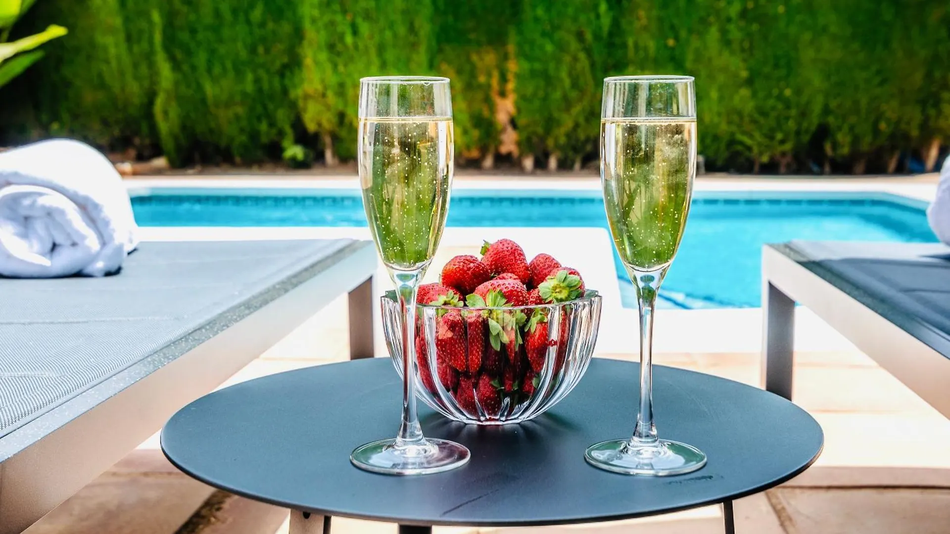 4 Bedroom Villa In Top Location - Heated Pool Marbella 0*,