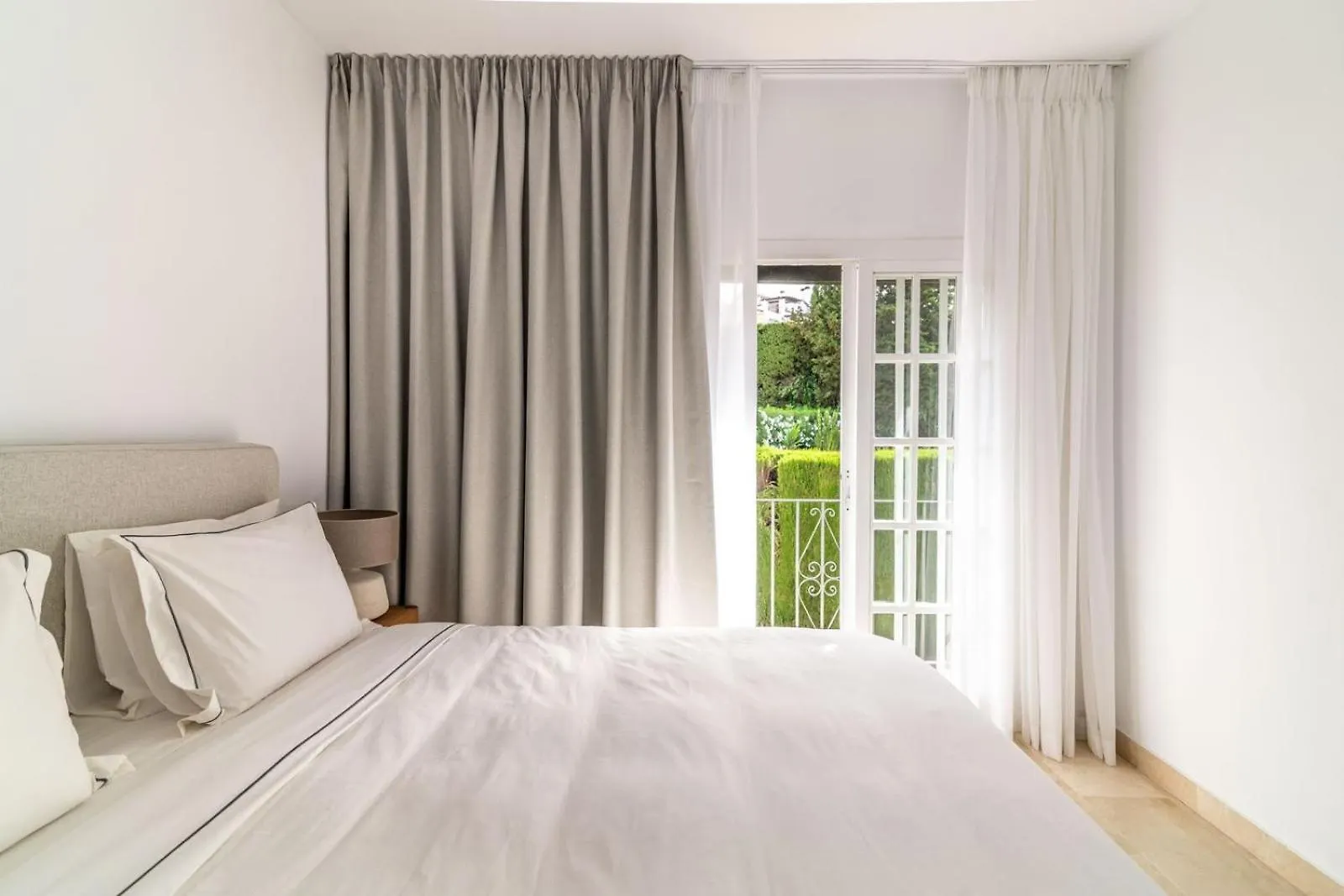 4 bedroom Villa in Top Located Community Marbella Spagna